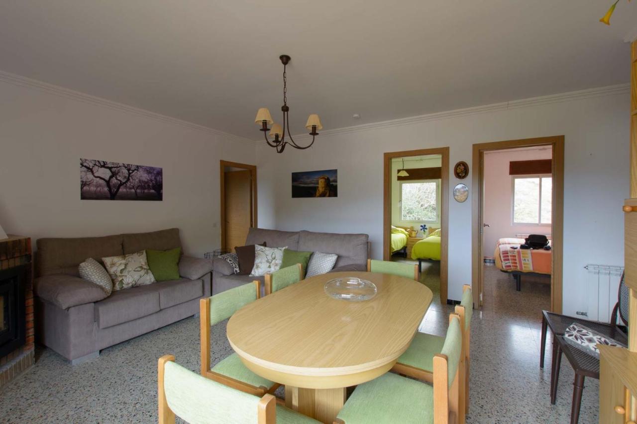 Apartaments La Pertusa 2O Corca  Bagian luar foto