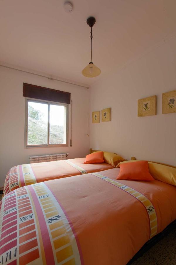 Apartaments La Pertusa 2O Corca  Bagian luar foto