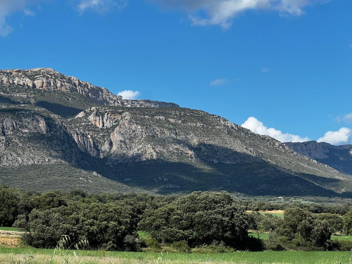 Apartaments La Pertusa 2O Corca  Bagian luar foto